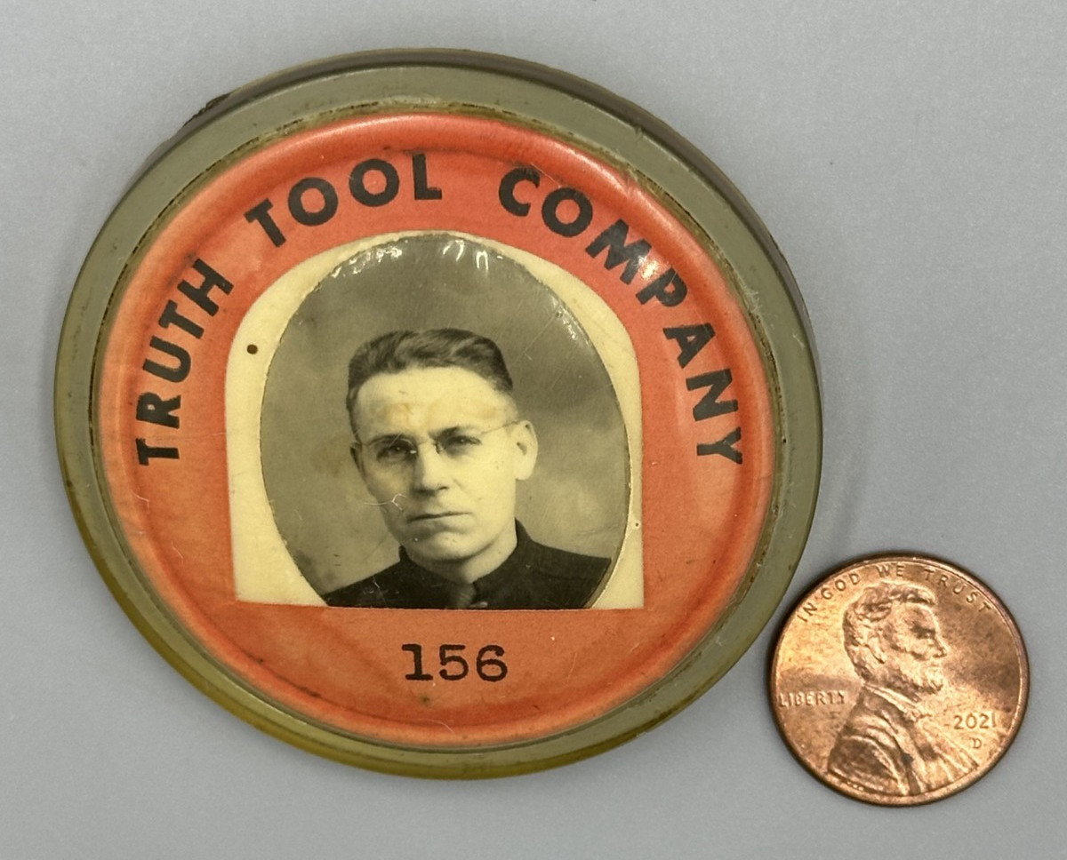1940s TRUTH TOOL COMPANY Pin EMPLOYEE BADGE Vintage 1940s TRUTH TOOL COMPANY Pin EMPLOYEE BADGE Vintage