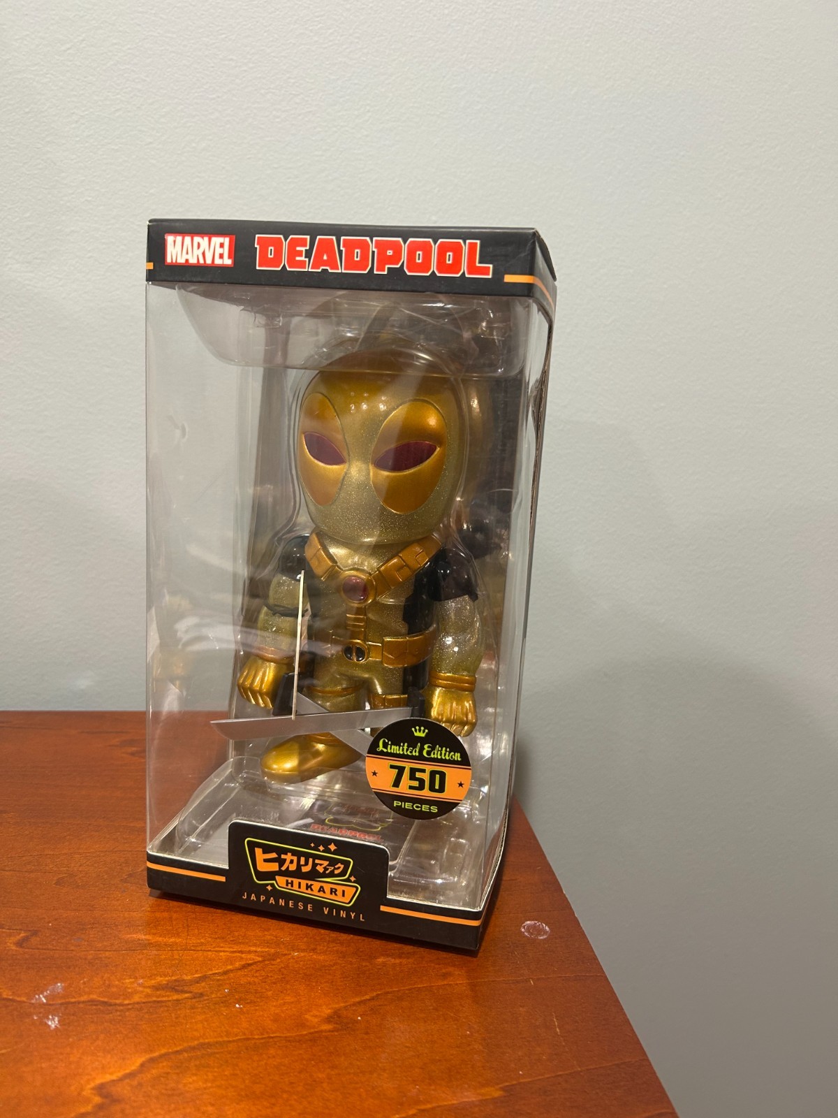 Deadpool Glitter Black & Gold Hikari Figure X-Men Marvel Limited 750 PCS Rare