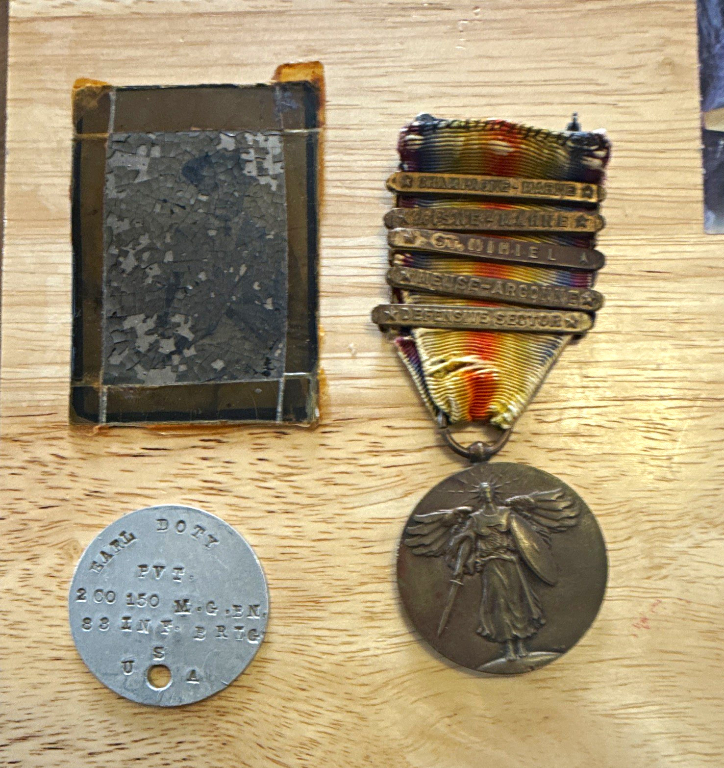 Original WWI (1914-18) U.S. Victory Medal w/ Ribbon, 5 Clasps & Dog Tag