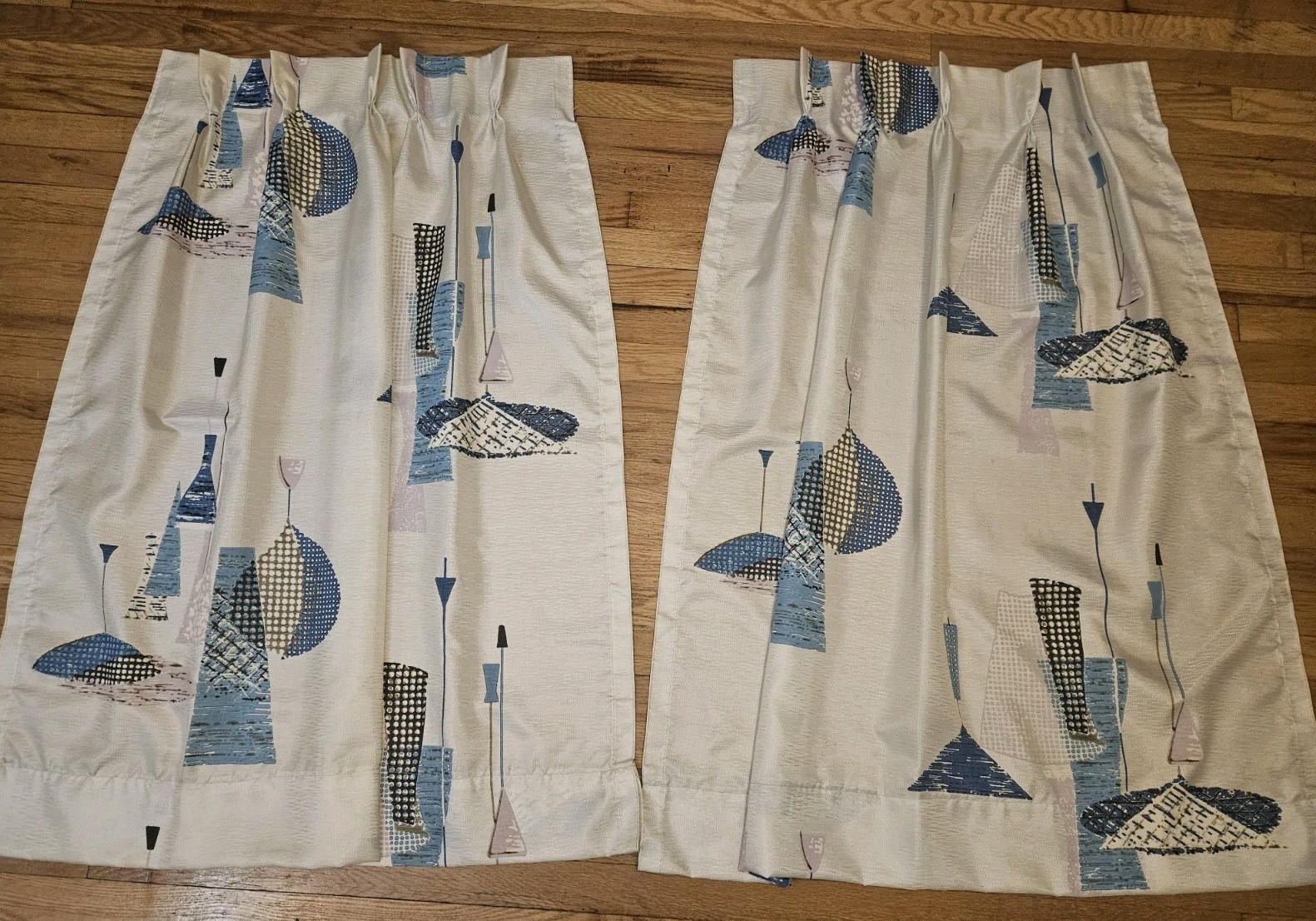 Pair Vintage 1950s 60s MCM Atomic Fiberglass Lamp Print Curtain Panels 45\