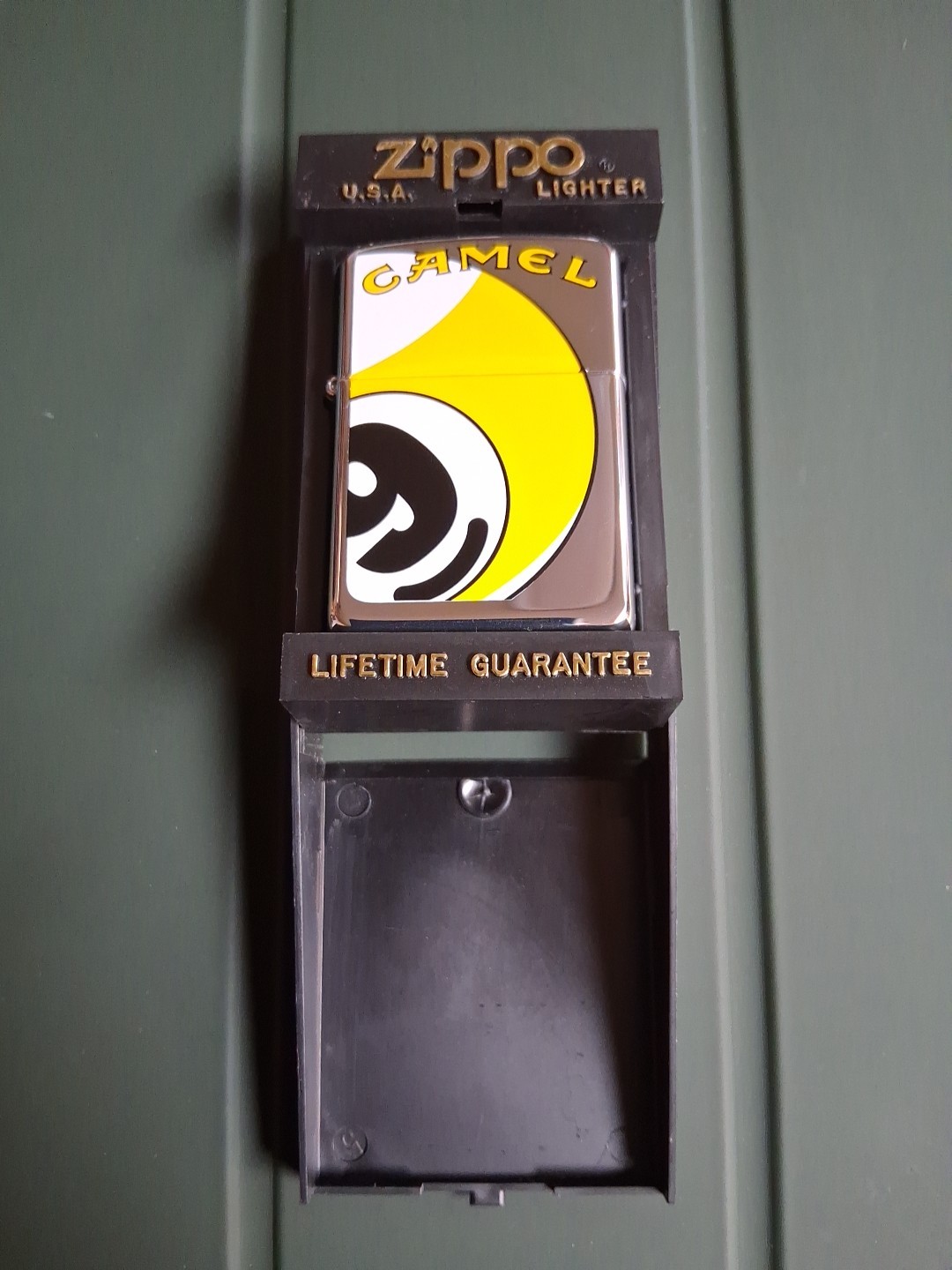 Zippo Lighter Camel Nine Ball Pool  1996 CZ 106 HP Chrome Zippo Lighter Camel 