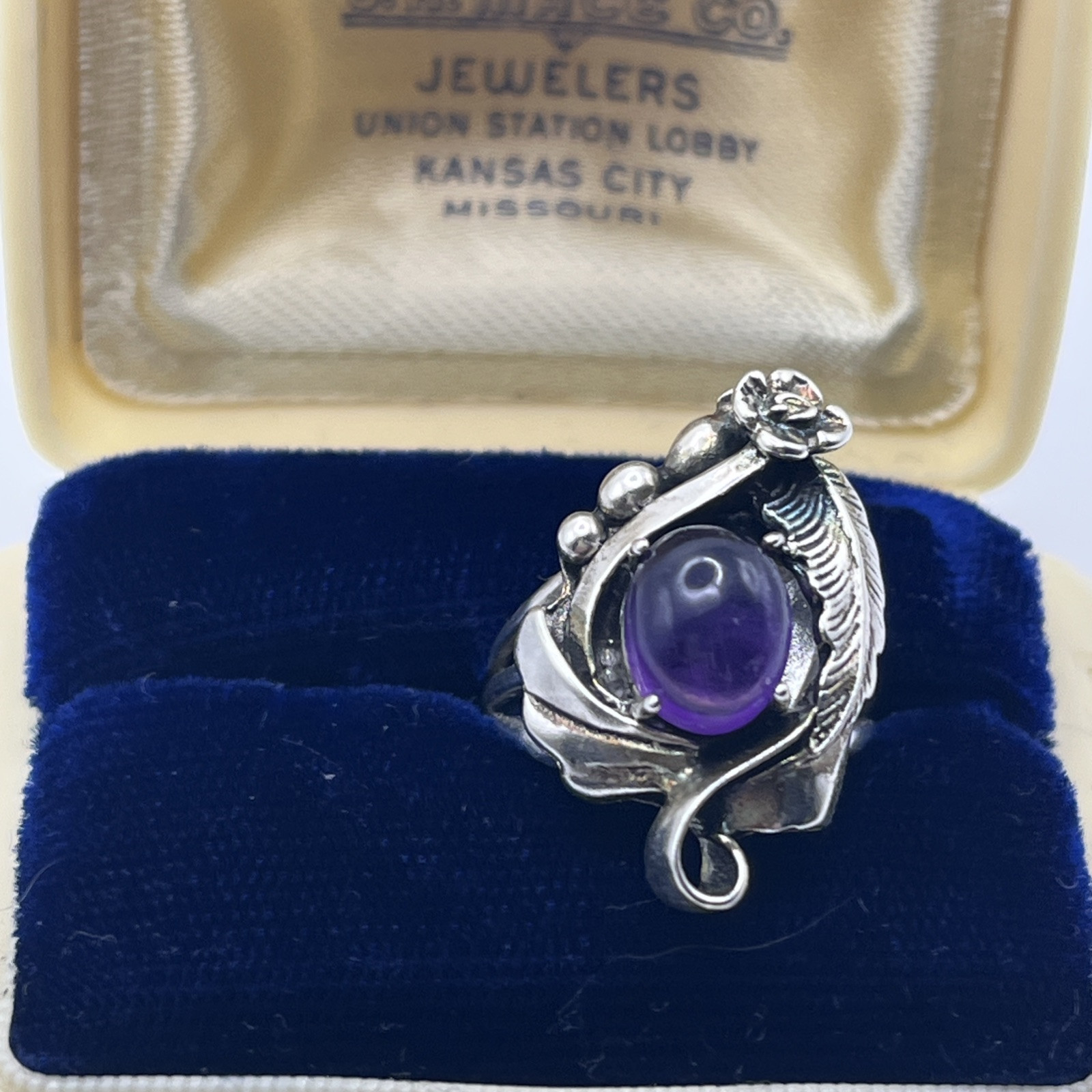 Sterling Vintage Southwestern Amethyst Feather Ring Size 5.5 Marked M  R E A D