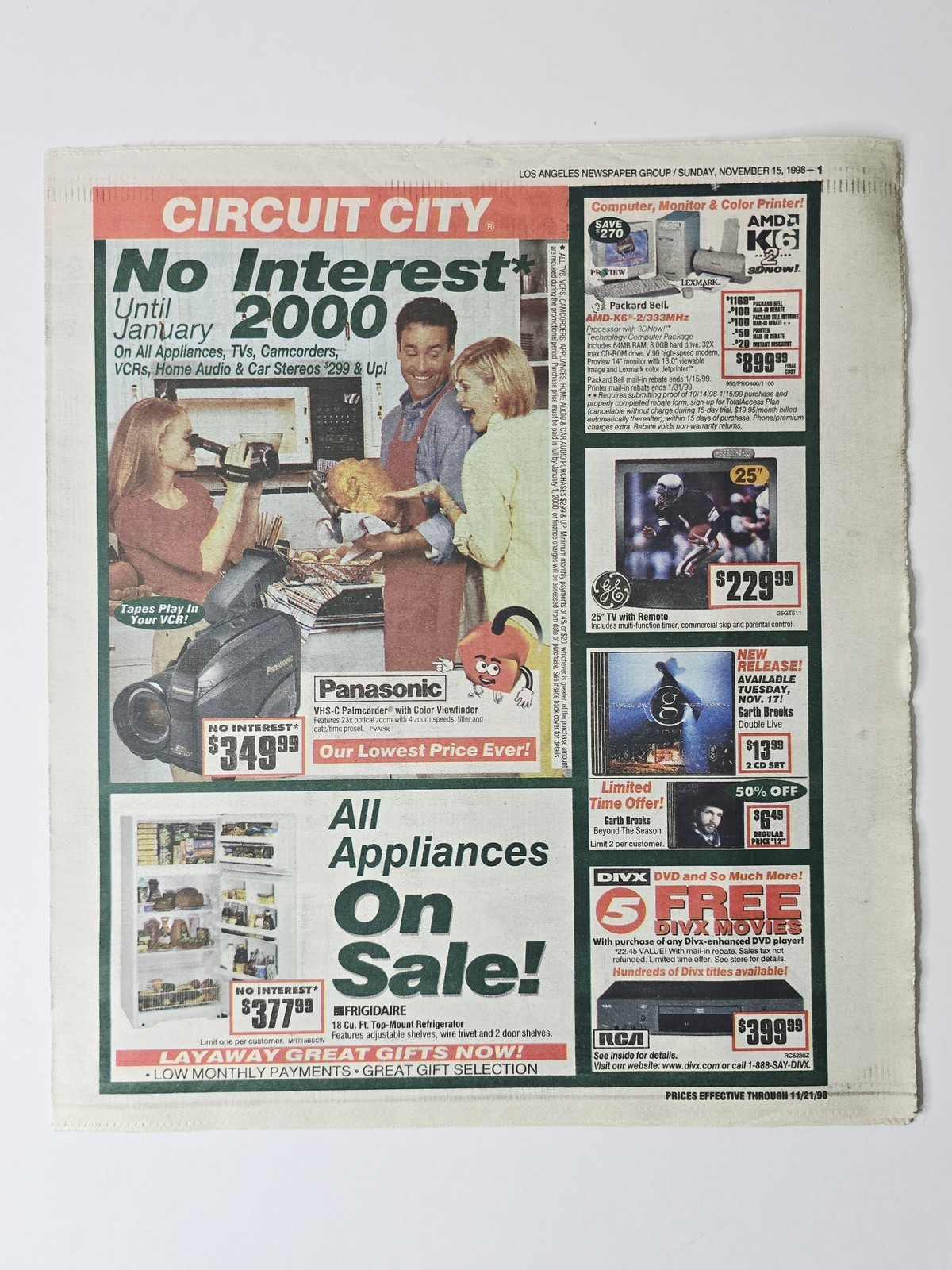 Circuit City 1998 Spyro Crash Warped PlayStation 12 Page Vintage Circular