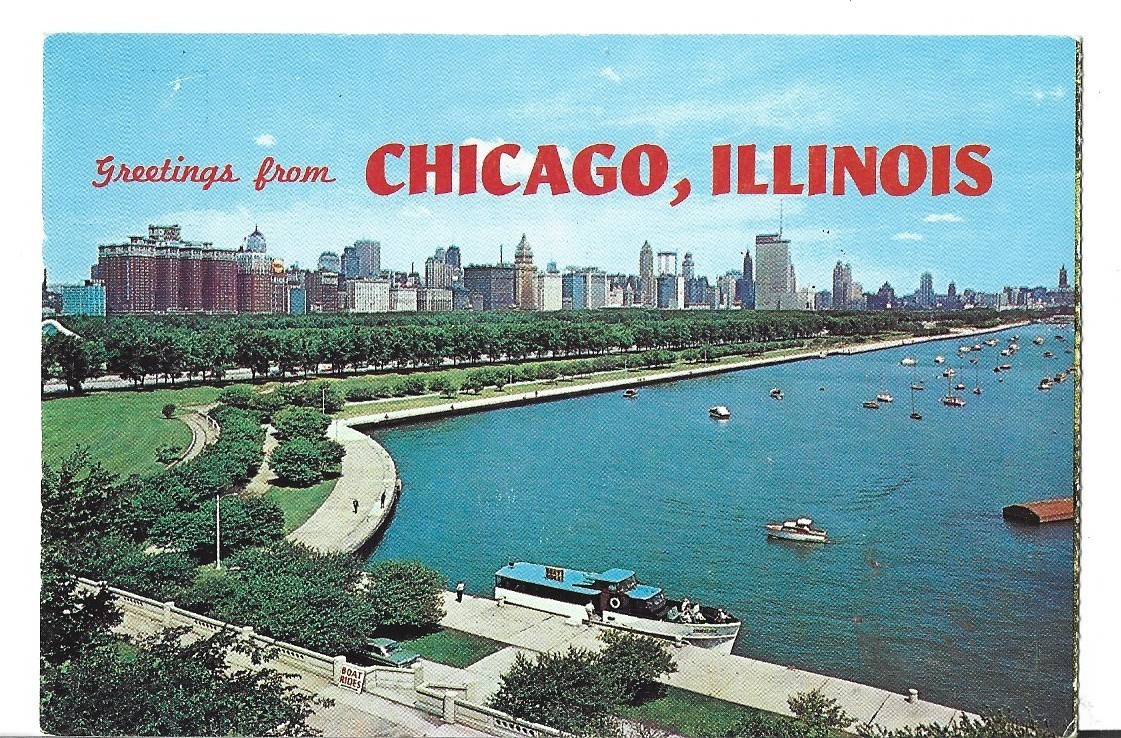 VTG Postcard - GREETINGS FROM CHICAGO, ILLINOIS - AERIAL VIEW BOATS