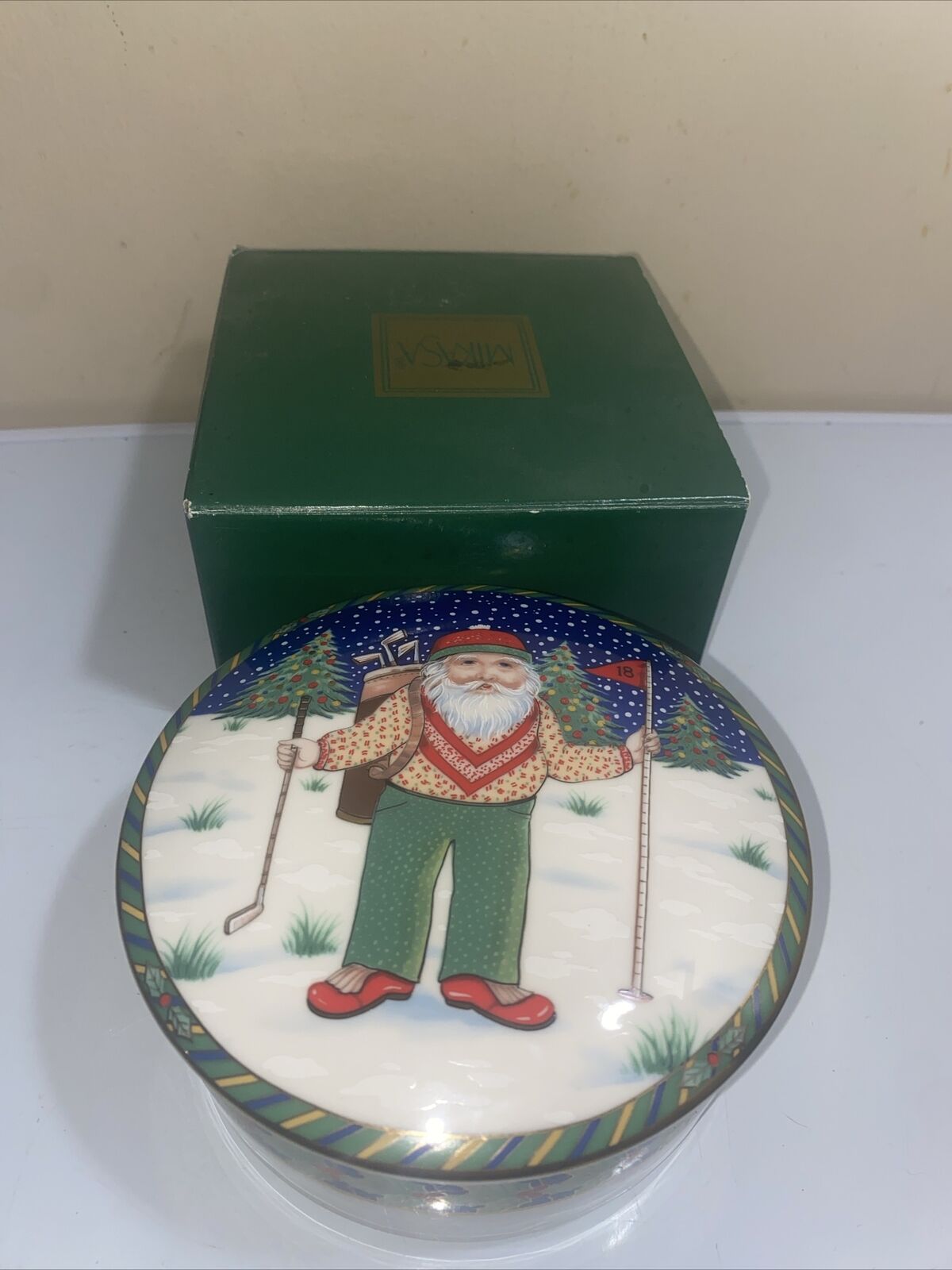 MIKASA North Pole Golf Collection Candy Trinkets Ceramic Dish Bowl w/Box Santa