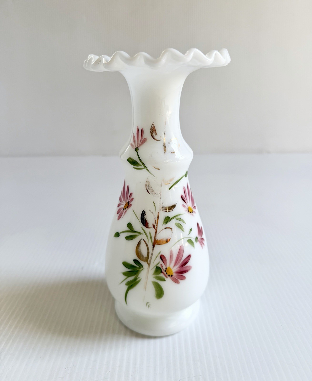 Antique Vtg Hand Blown Milk Glass Vase, Ruffled Edge, Painted Flowers Gold 9.5”