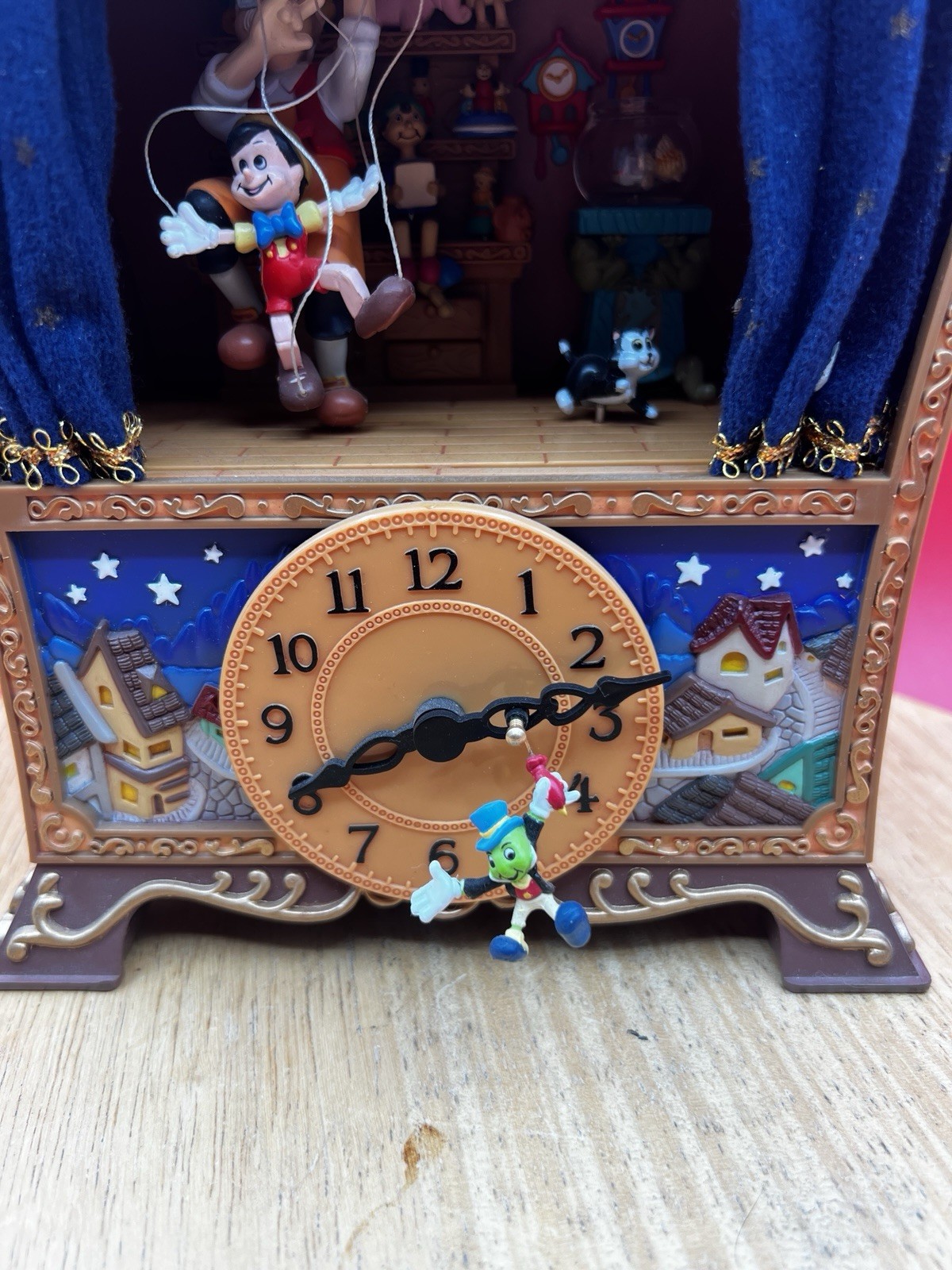 Rare Enesco Disney Pinocchio Theater Music Box-Not Working-For Repair or Parts
