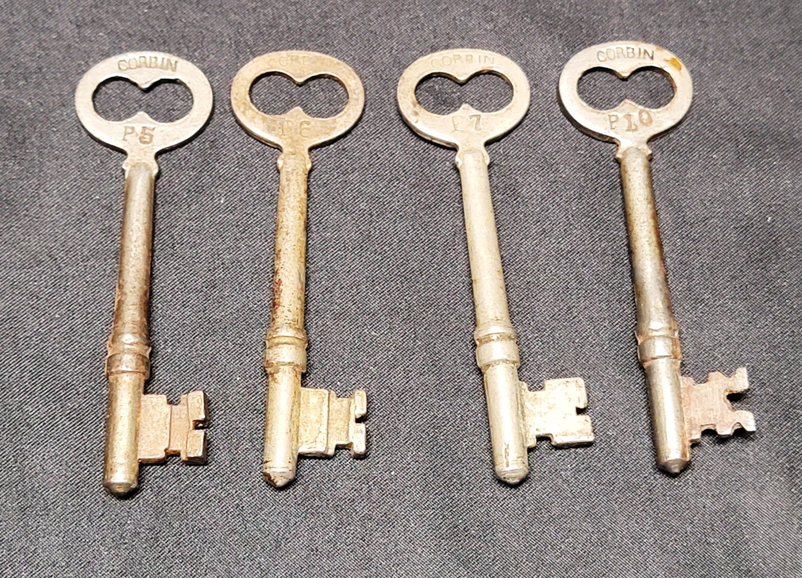 4 Vintage CORBIN Solid Barrel Skeleton Keys Approx 2 3/4\