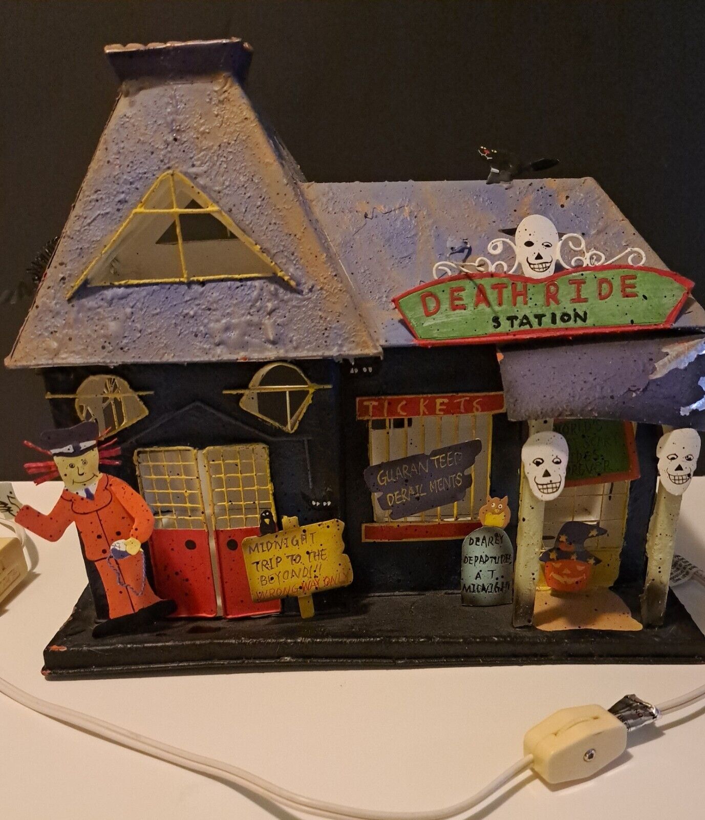 Vintage Halloween Light Up Death Ride Train Station Rare Collectible