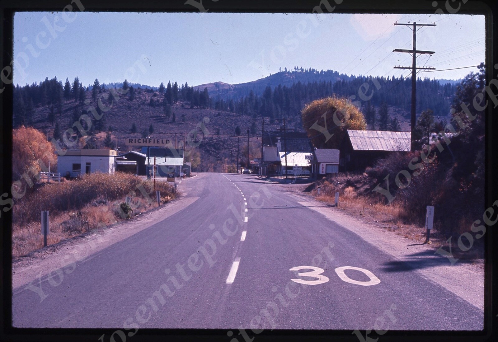 sl94 Original slide 1970's ? mountain road Richfield gas station 177a