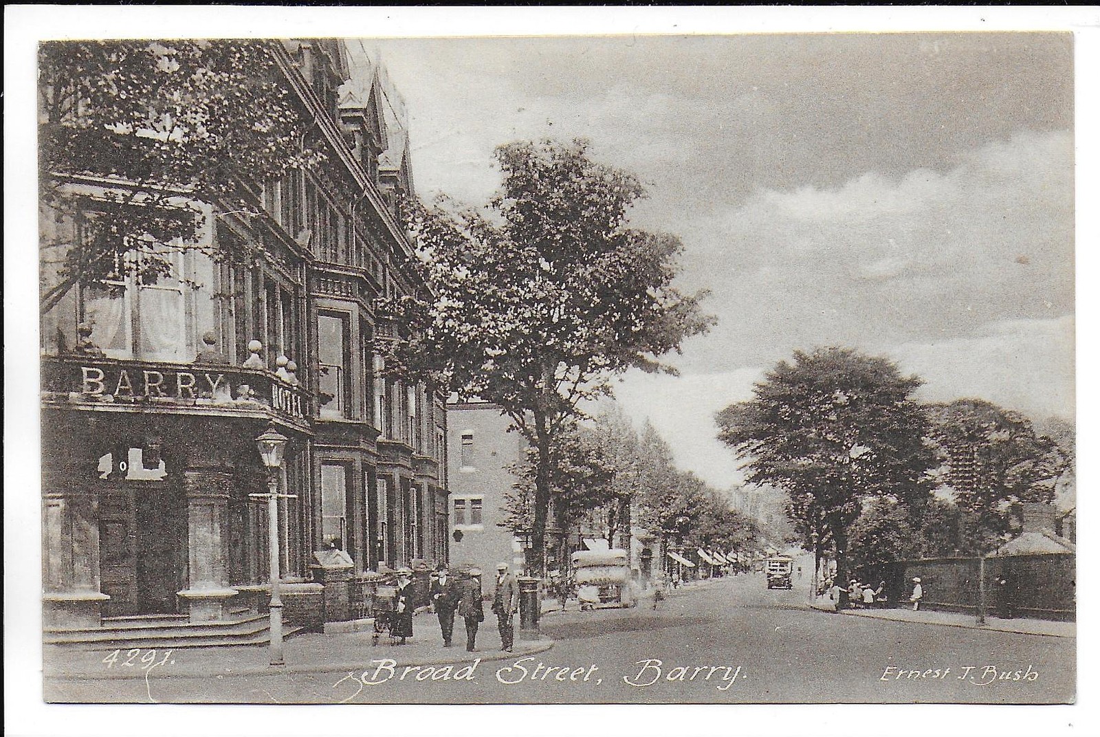 Barry Glamorgan Broad Street Wales UK 1922 Ernest J Bush Postcard no 4291 Sweden
