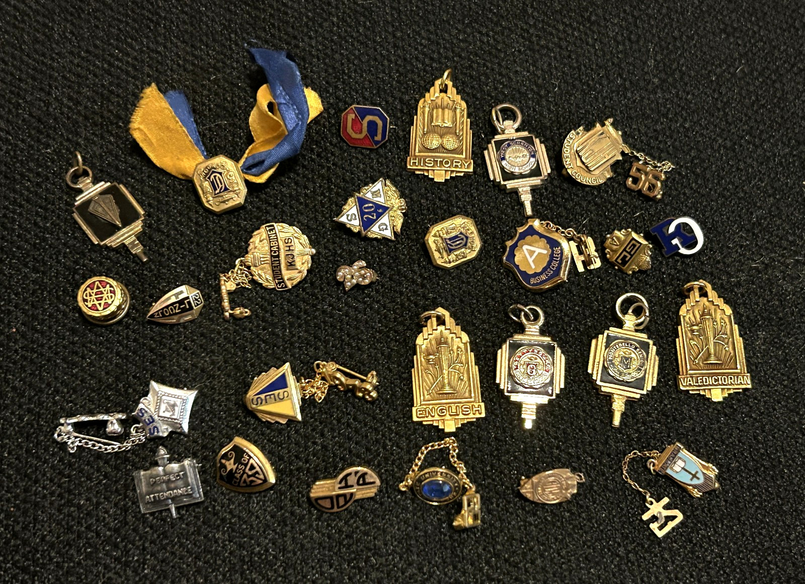 VINTAGE big lot of American High School pins, pendants, jewelry, 1920's & up OLD