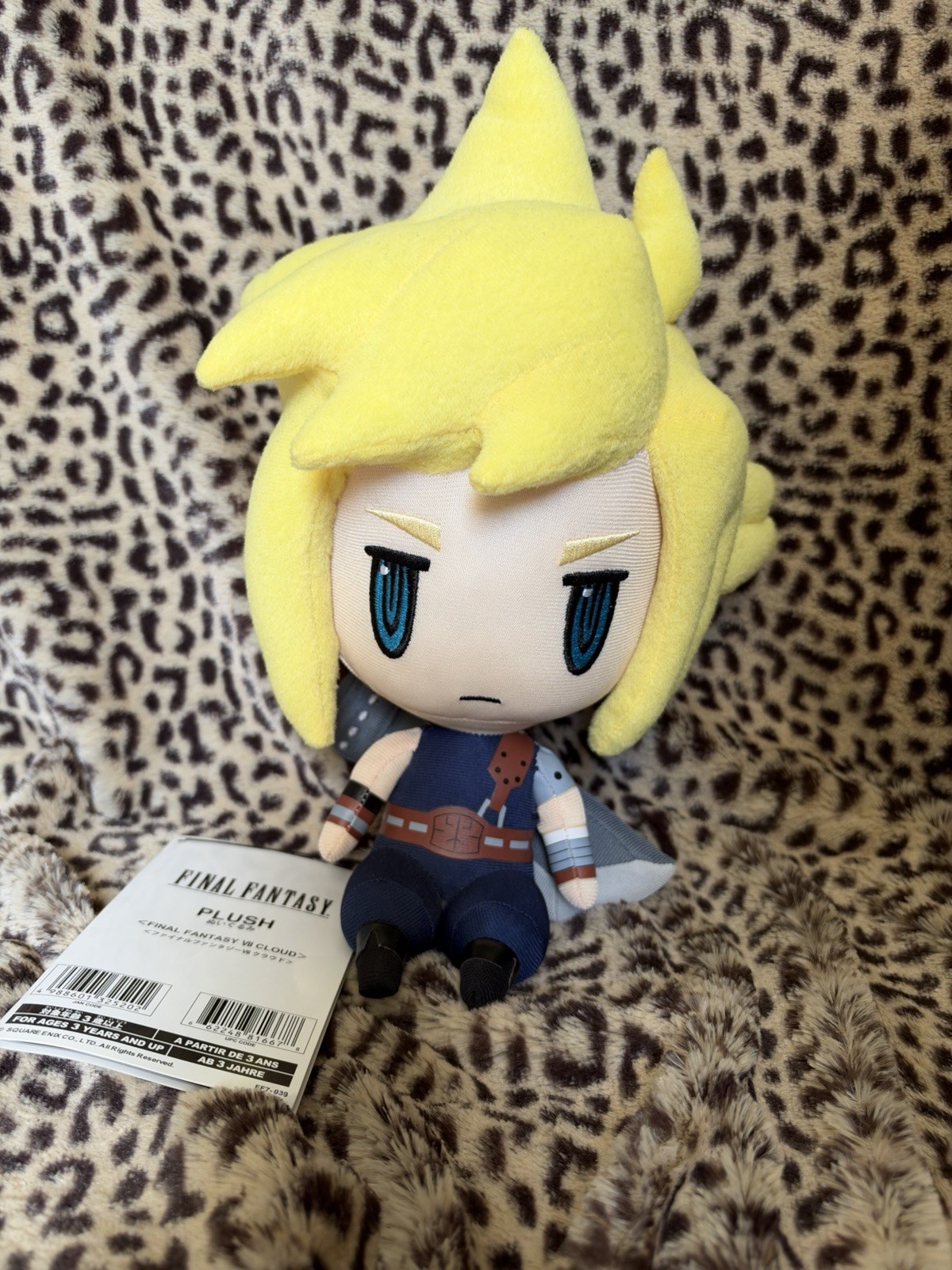 SQUARE ENIX Cloud Strife Final Fantasy VII Plush NWT