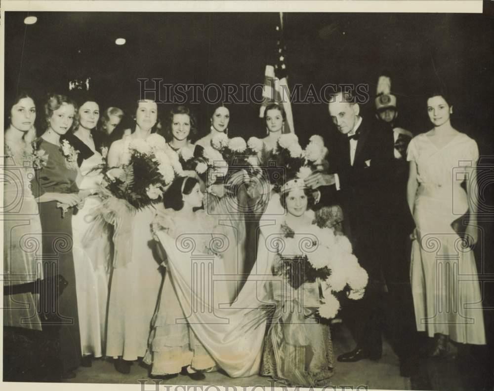 1932 Press Photo Maxine Shelton crowned Queen at Oklahoma\'s Silver Jubilee, OK