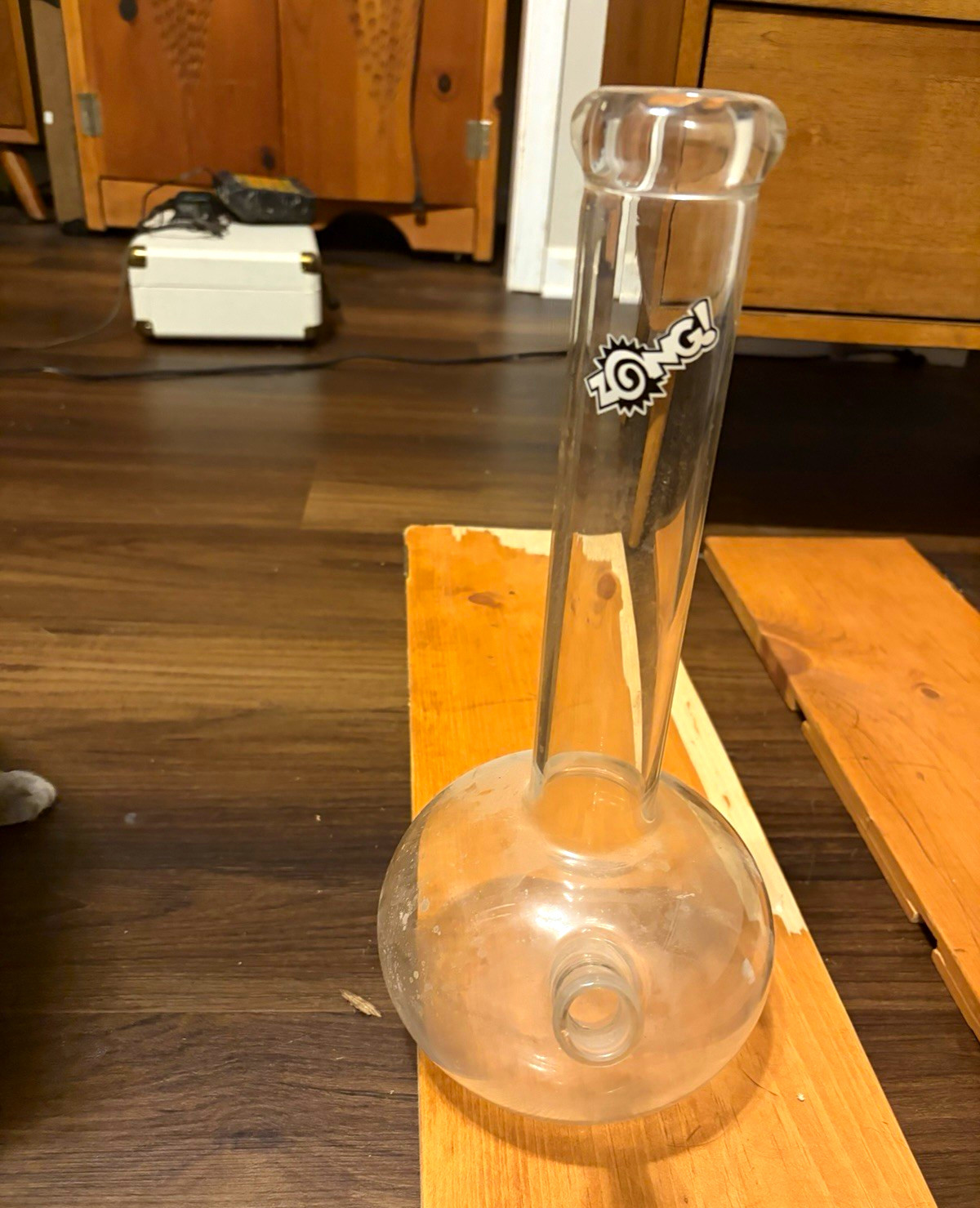 Authentic vintage Zong 14” beaker water pipe. Never used