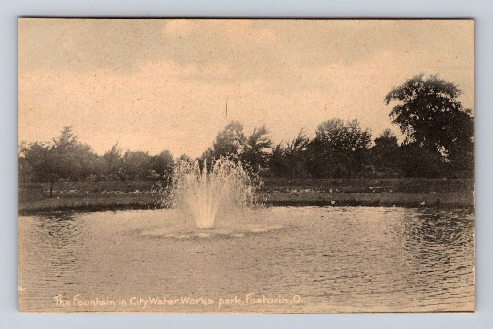 Fosteria OH-Ohio, City Water Works Park Fountain, Antique Vintage Postcard