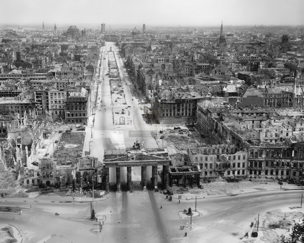 Brandenburg Gate And Berlin Ruins Aerial View 8x10 Print WWII WW2 HT41361276