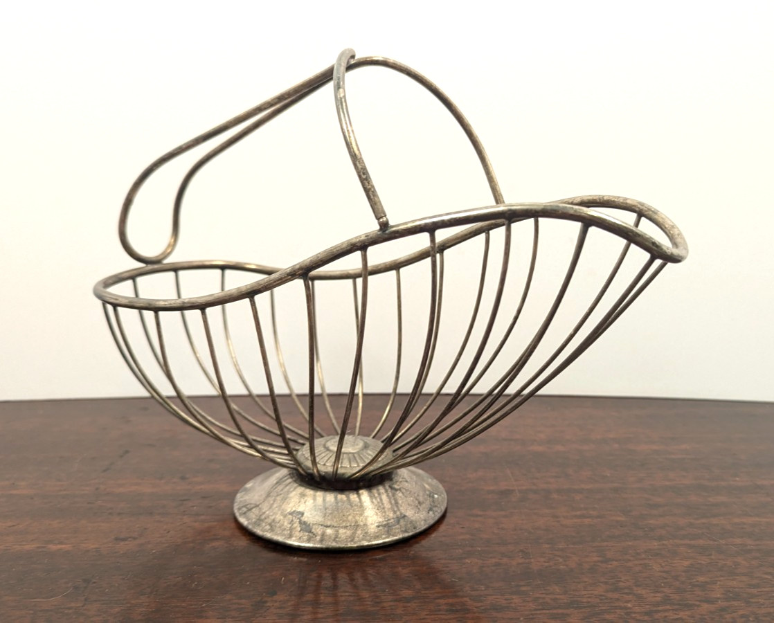 Vintage French Style Silver Tone Wire Wine Bottle Carrier Holder Basket Pedestal