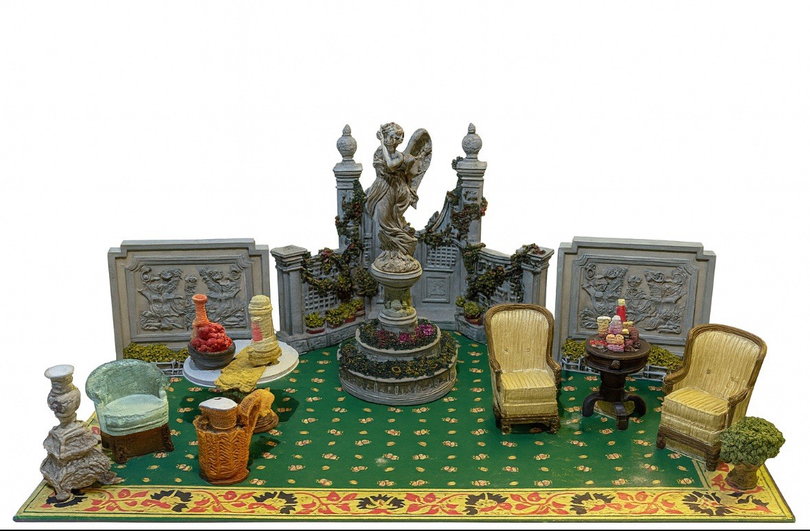 Miniature Room Setting 1996 BEAUVILLE Home & Garden Collection - Antique