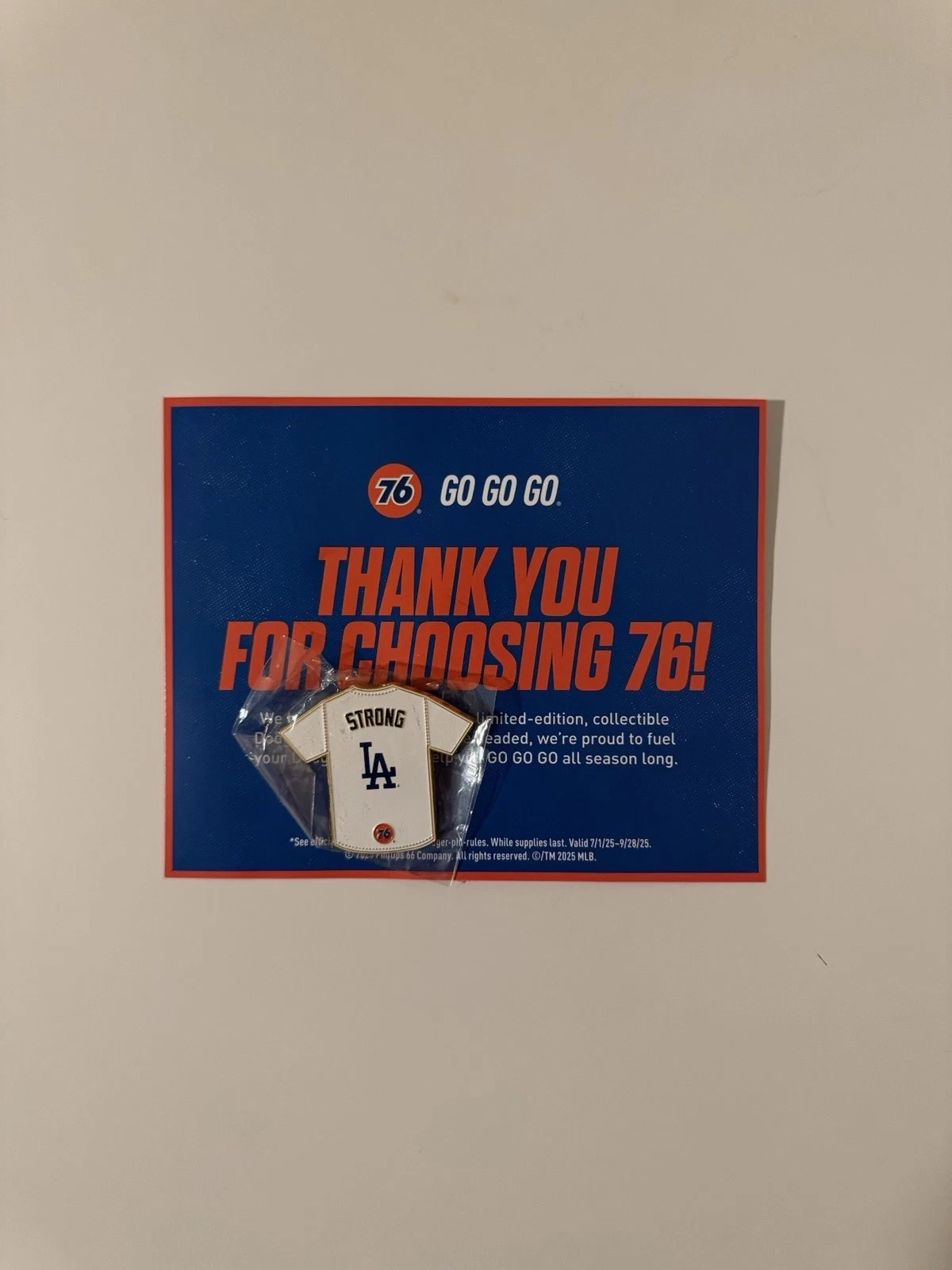 2025 LOS ANGELES LA DODGERS Unocal 76 LA STRONG JERSEY PIN Promo NEW Ohtani