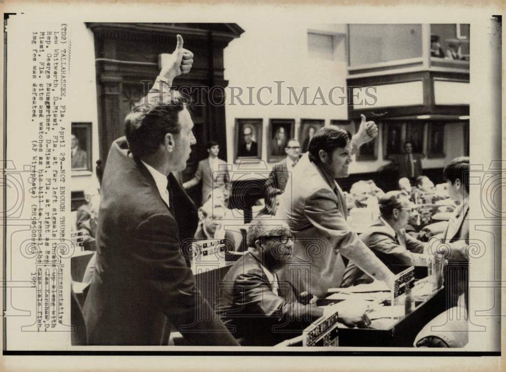 1971 Press Photo Florida state representatives in the House in Tallahassee 1971 Press Photo Florida state representatives in the House in Tallahassee