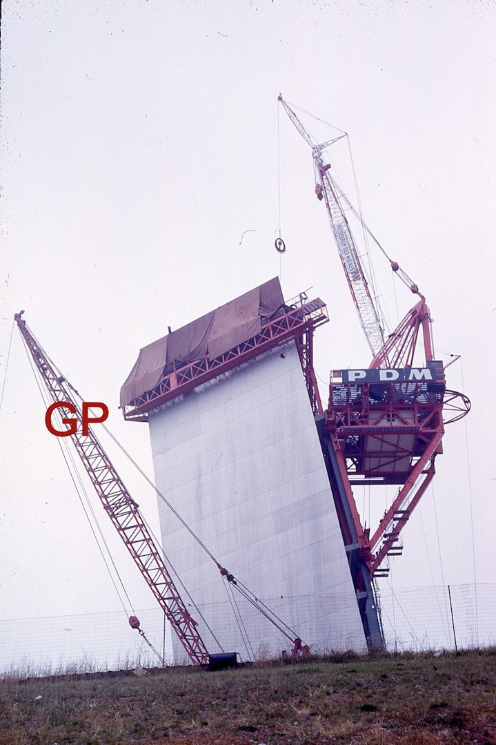 #XX164 - bb Old 35mm Slide Photo- St Louis Arch Construction- Being Built- 1963