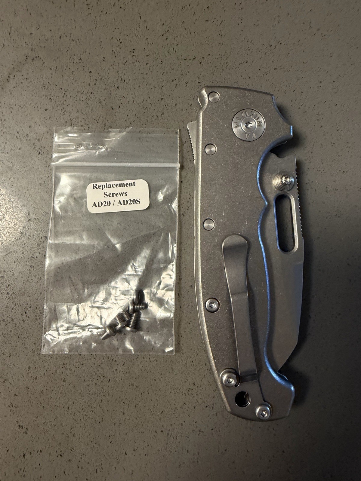 Demko MG AD20s Smooth Titanium, Cru-Wear Shark Foot DLT Exclusive