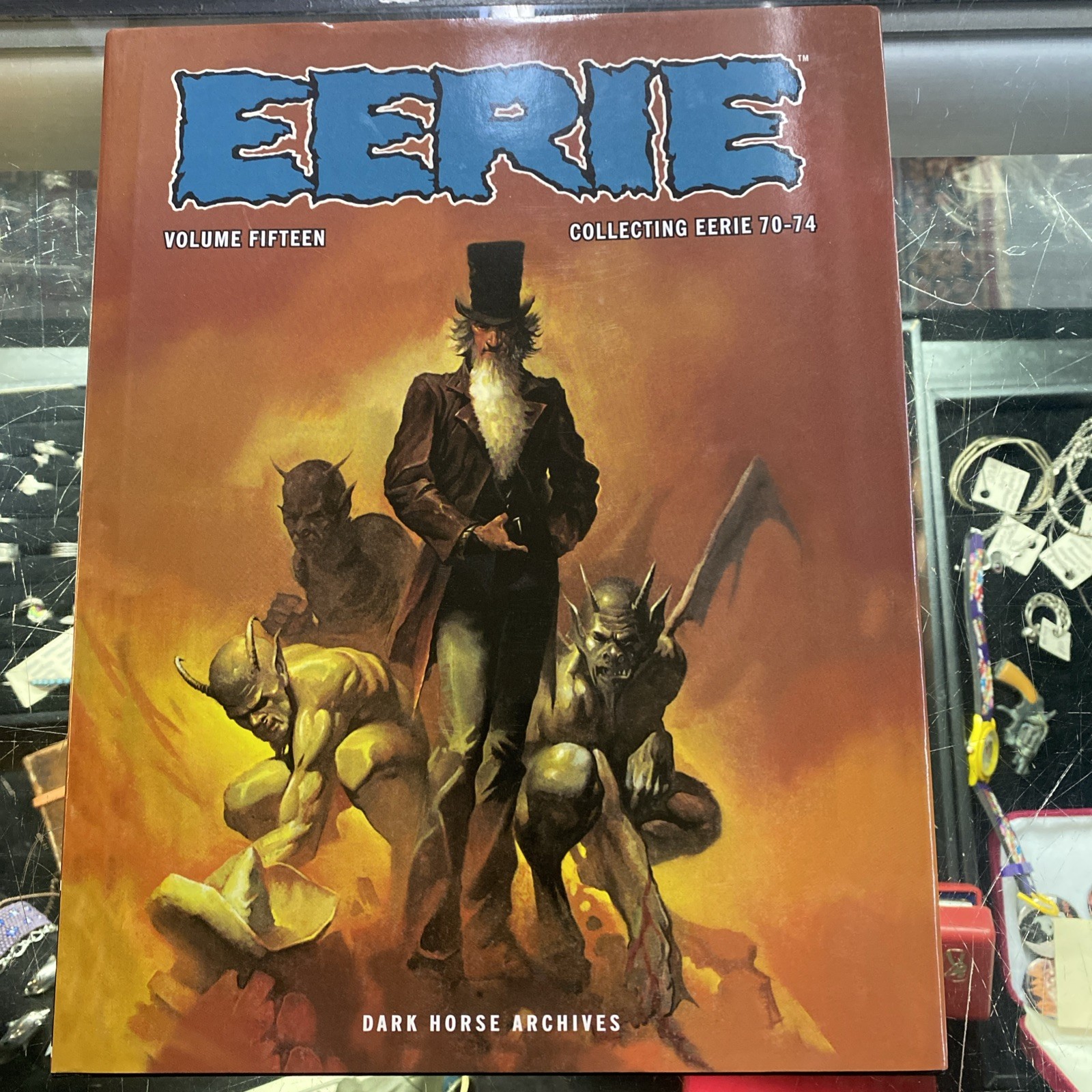 EERIE VOLUME 15 COLLECTIING 70-74-DARK HORSE ARCHIVES 2014