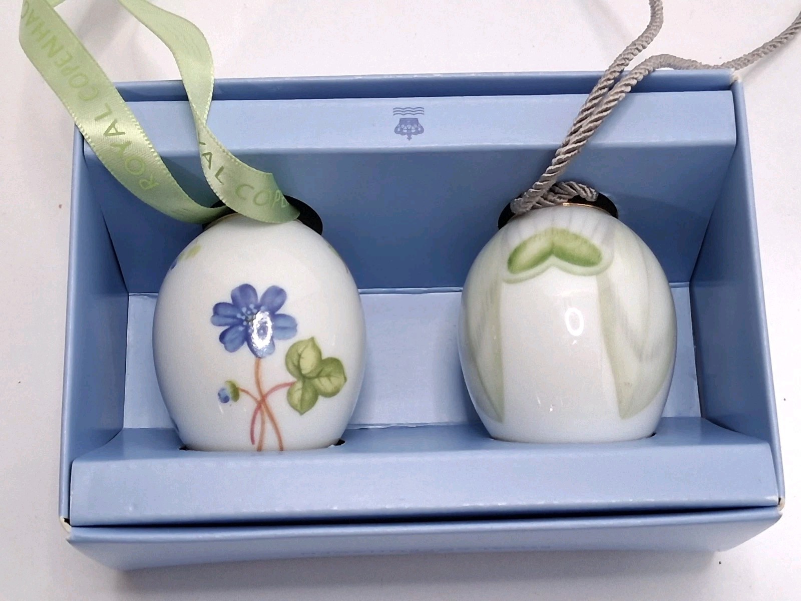 Royal Copenhagen Porcelain Eggs - Flowers Lot Of 2