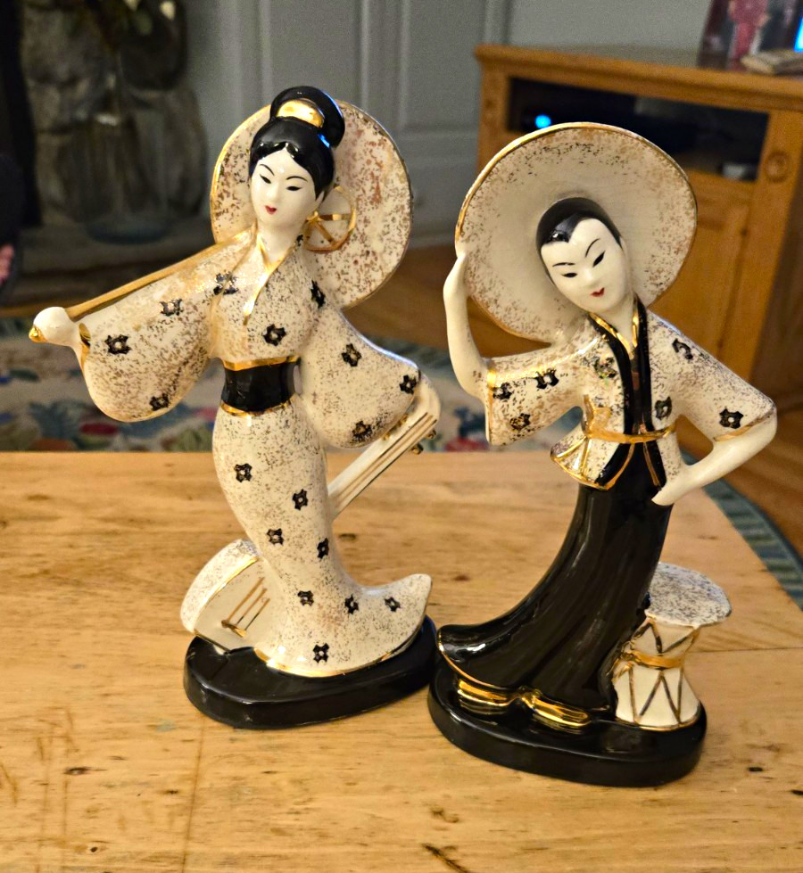 LEFTON JAPANESE GEISHA FIGURENES (kimuno) 1950s