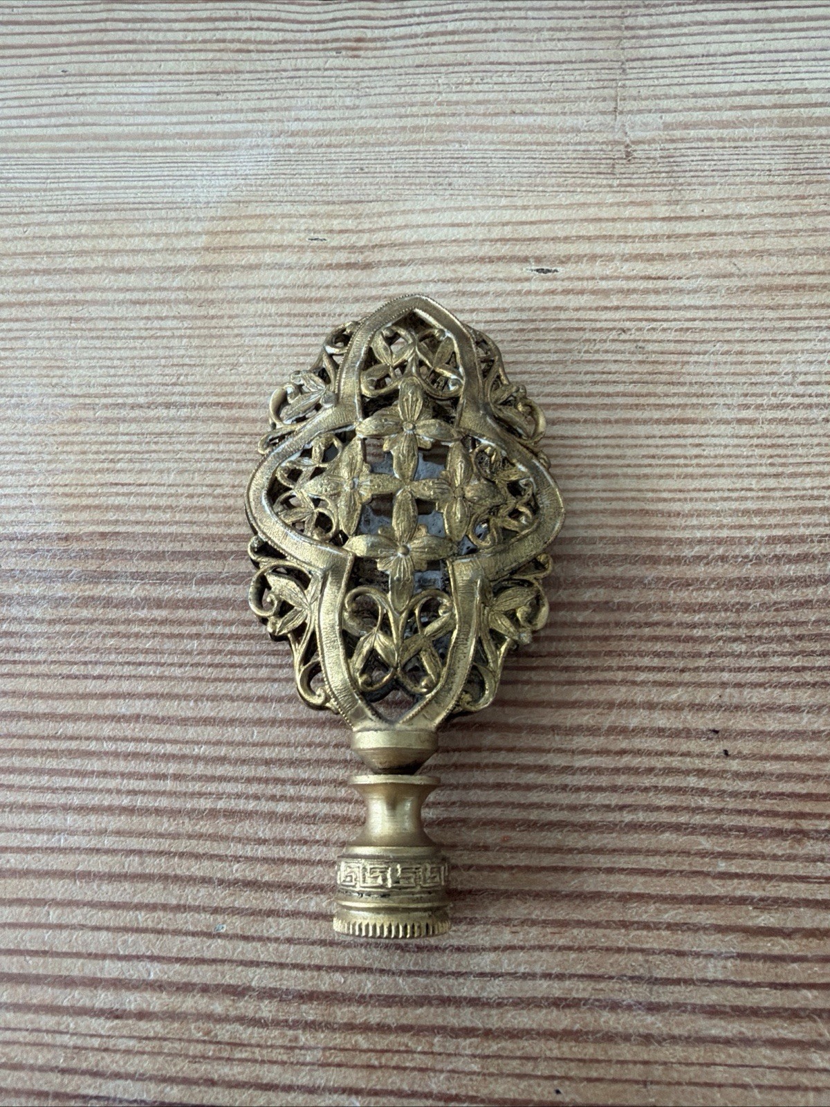 Vintage Large Intricate Ornate Victorian Brass Lamp Finial