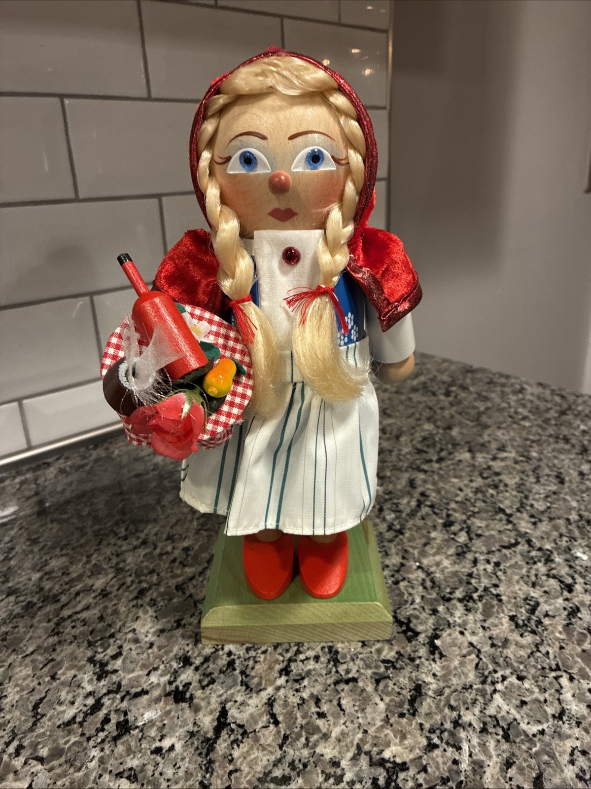 Steinbach Little Red Riding Hood Nutcracker Germany Volkskunst w/ Original Tag