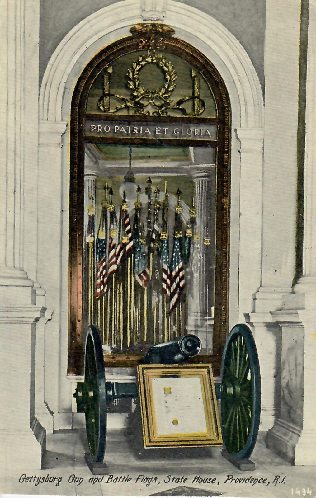 Gettysburg Gun & Battle Flags State House Providence RI Rhode Island