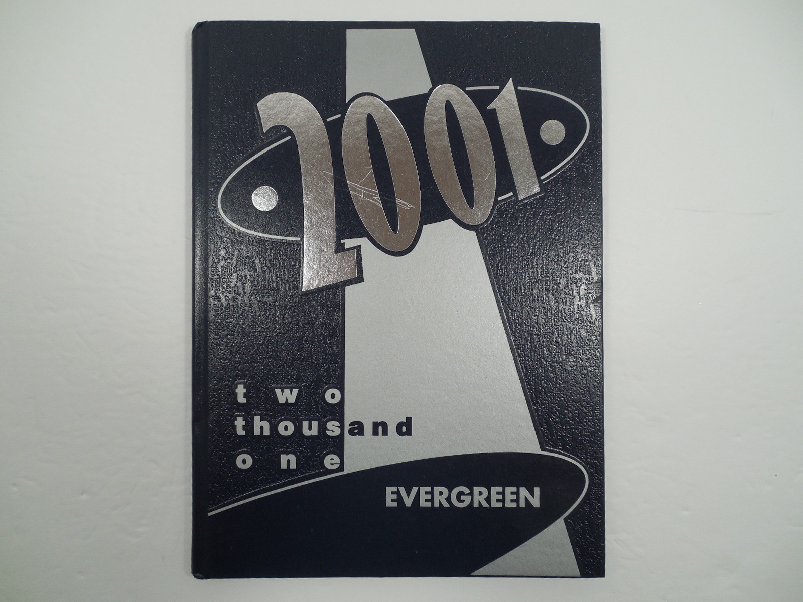 Yearbook, Evergreen Middle School, Hillsboro Oregon, 2001, Hardcover