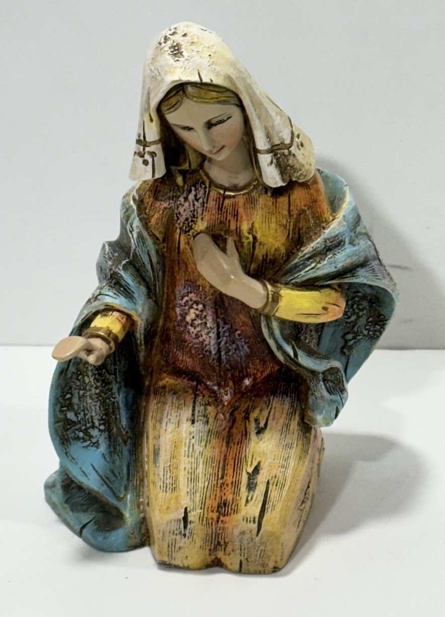 Fontanini Roman 2004 Mother Mary for 12\