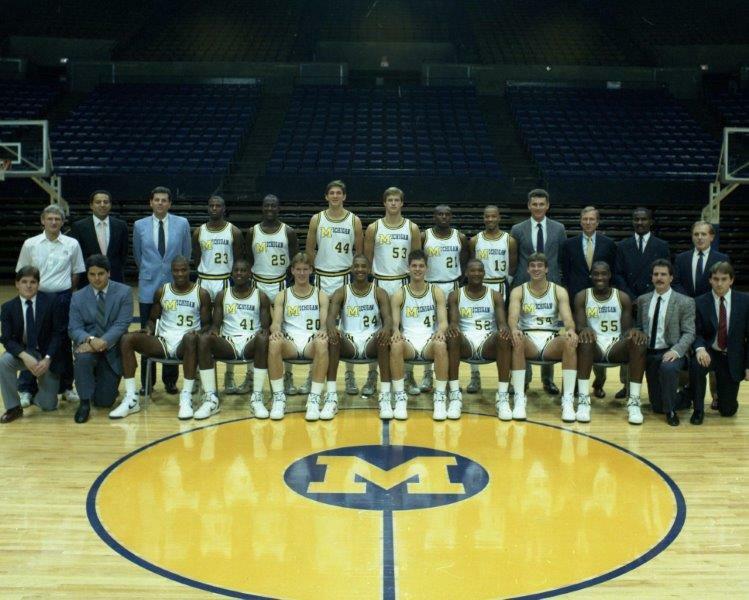MICHIGAN WOLVERINES 1988-89 National Champions Team 8x10 Photo Print Reprint
