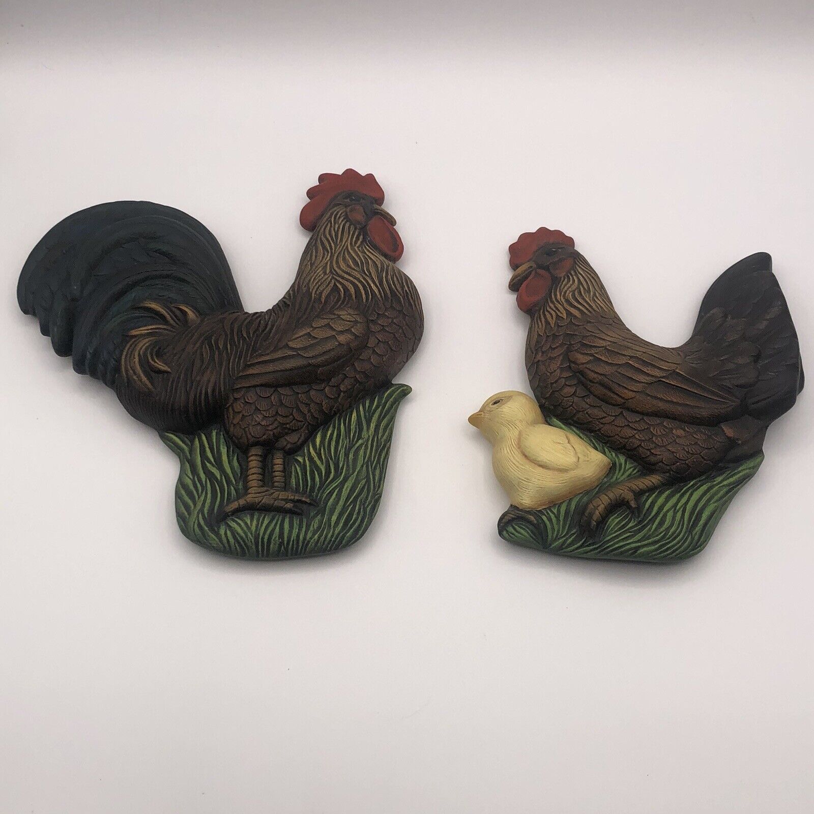 Rooster Chicken Hobbyist Wall Decor Nicely Done Ceramic Pieces Signed 1995 Vint