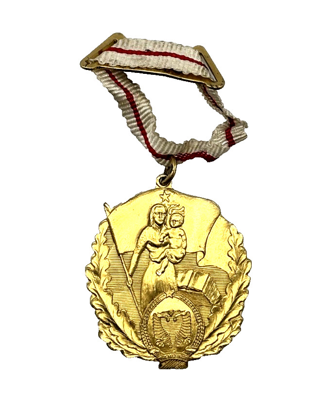 Albania Motherhood Medal 1950 Socialist Era Bronze Decorative Bow