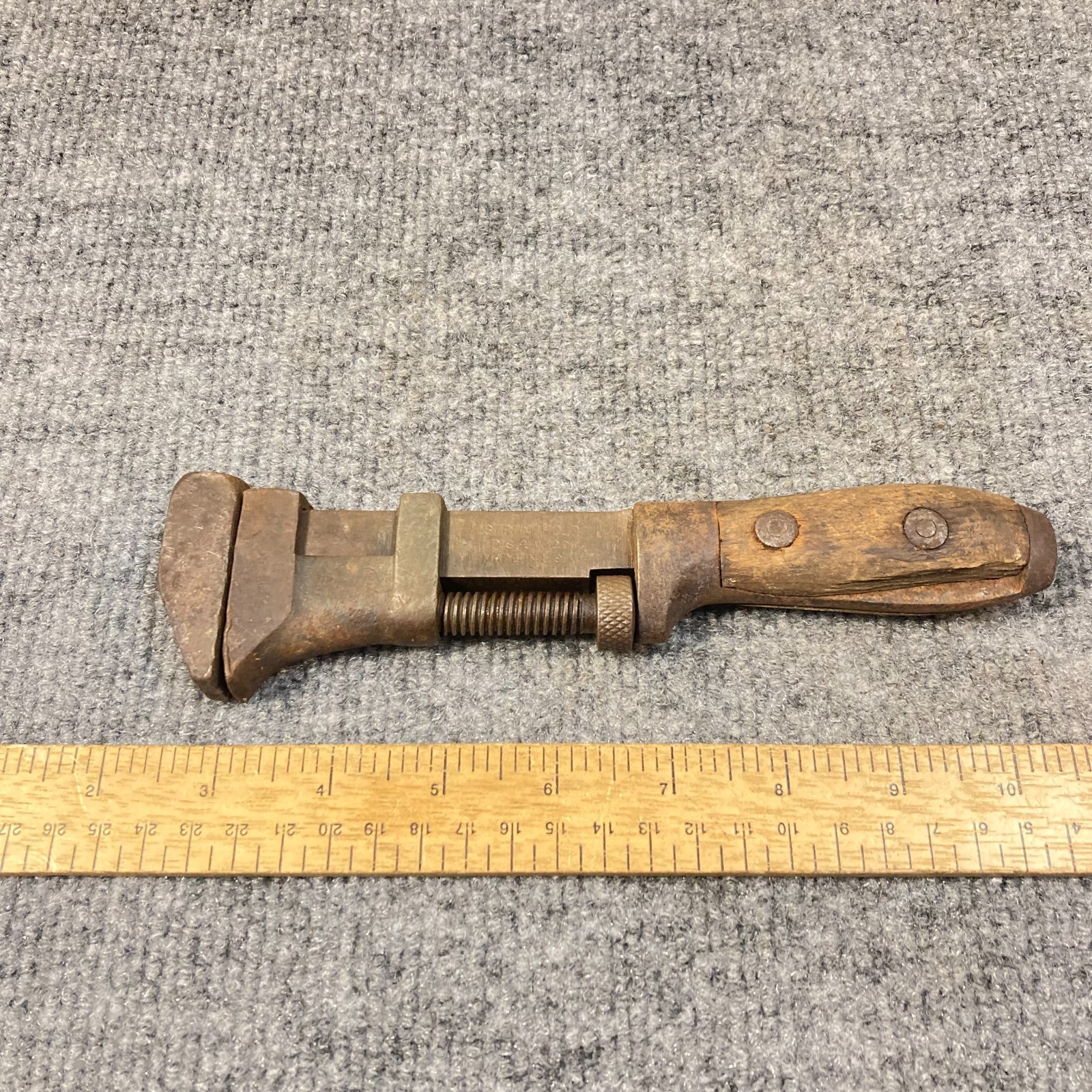 Vintage P S & W Co. Stronghold Wrench Monkey Pipe 8