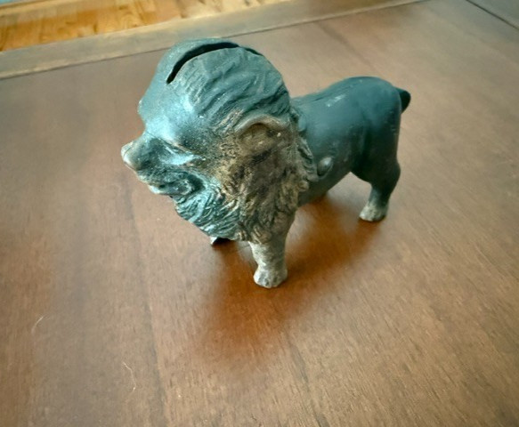 Antique A.C. Williams Cast Iron Lion Still Coin Bank 5.5\