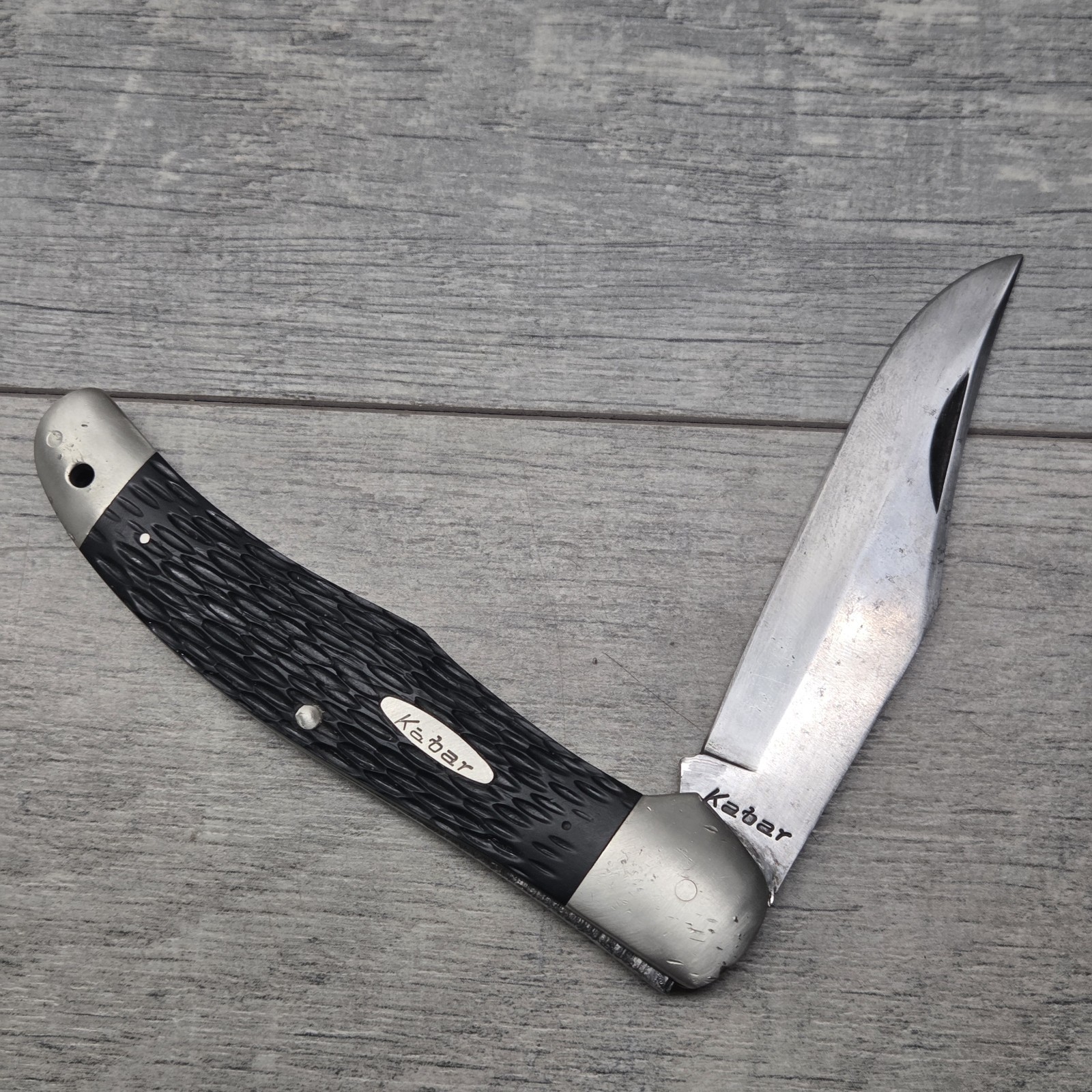 Vintage KA-BAR Large Folding Hunter Pocket Knife Black Jigged Bone 5.25\