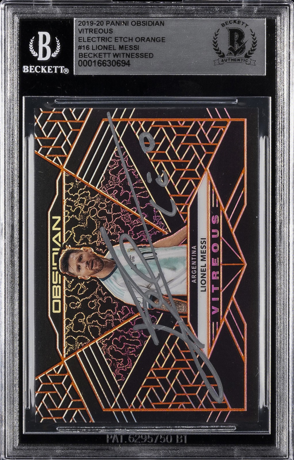 2019-20 PANINI OBSIDIAN VITREOUS #16 LIONEL MESSI BGS AUTHENTIC