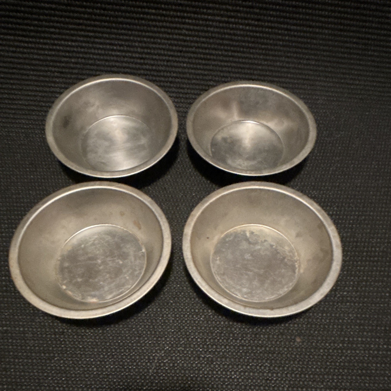 Vintage Aluminum Mini Pie/Tart pans. Set Of 4