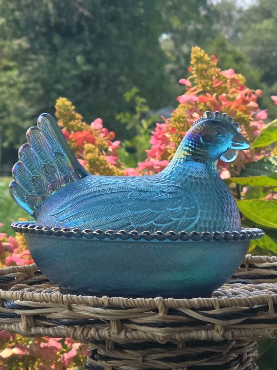 VTG 70s RARE Indiana Glass Hen On Nest 7\