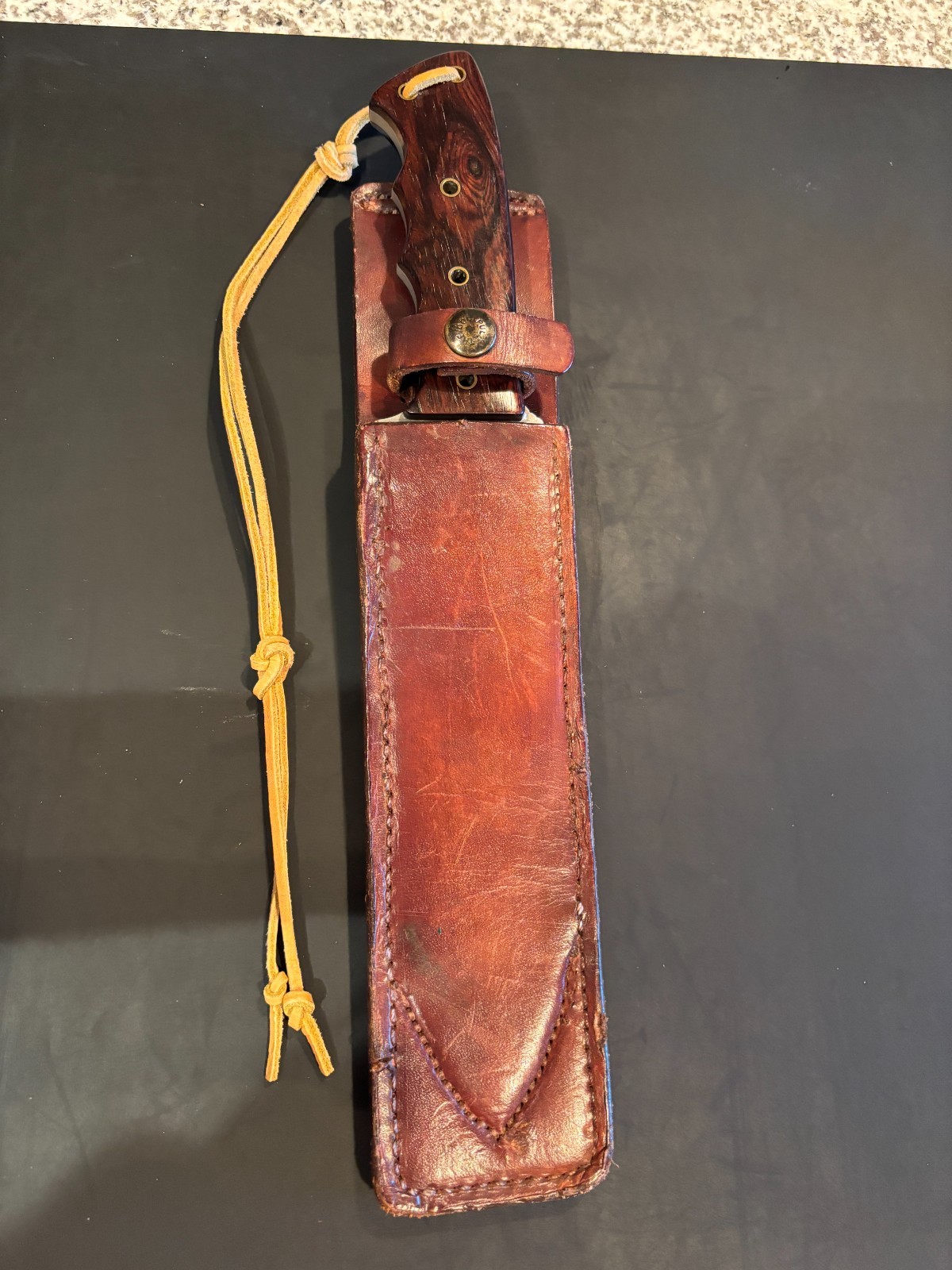 Custom Coats Handmade Survival Knife. 