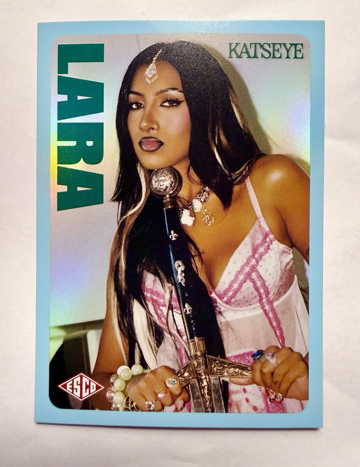 2026 KATSEYE WILD LARA #10 Serial Numbered /10🔥 005/010