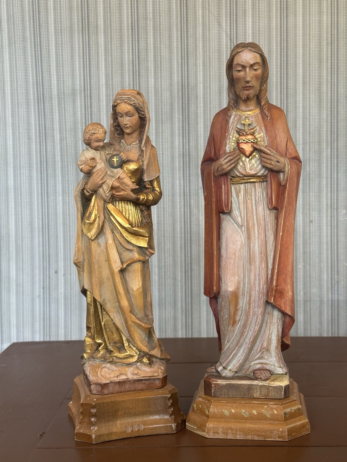 VTG 12” Hand-Carved Wood  Statues Jesus & Mary w/baby Jesus Made In Italy