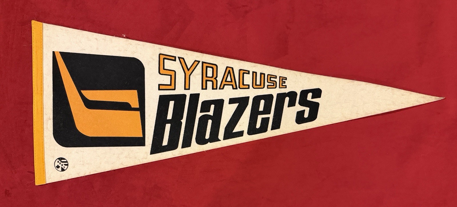 Vintage Syracuse Blazers 29 Inch Pennant Eastern Hockey League Minor Defunct