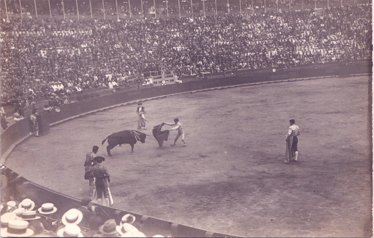 BULLFIGHT SCENE & CROWD c1910 real photo postcard rppc spain or mexico historic
