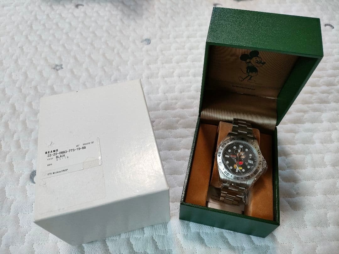 BEAMS x OVER THE STRiPES x Disney Mickey Mouse Watch Explorer 2 Style